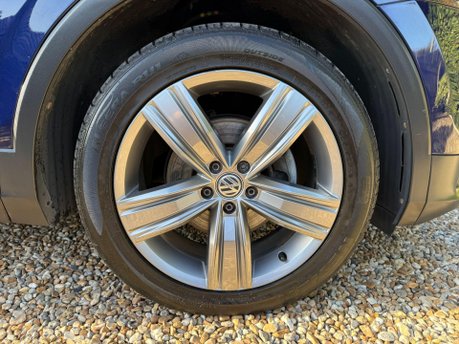 Volkswagen Tiguan 2.0 TDI BlueMotion Tech SEL Euro 6 (s/s) 5dr 15