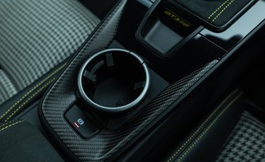 Porsche 911 GT3 RS (992) 27