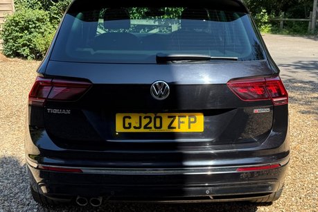 Volkswagen Tiguan R-LINE TECH TSI 4MOTION DSG 21