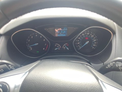 Ford Focus 1.0T EcoBoost Zetec Euro 5 (s/s) 5dr 18