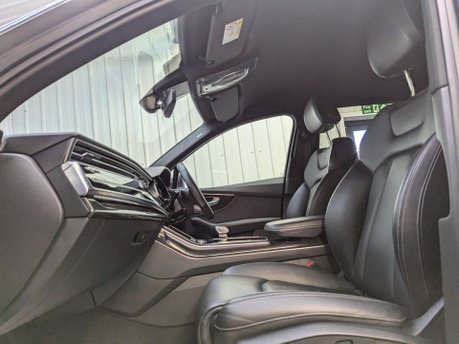 Audi Q7 3.0 Q7 Black Edition 55 TFSI MHEV Quattro Auto 4WD 5dr 50