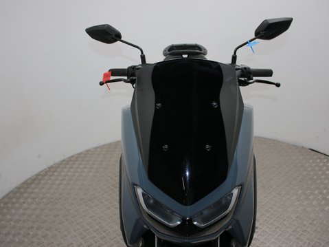Yamaha Nmax 125 GPD125-A ABS 18