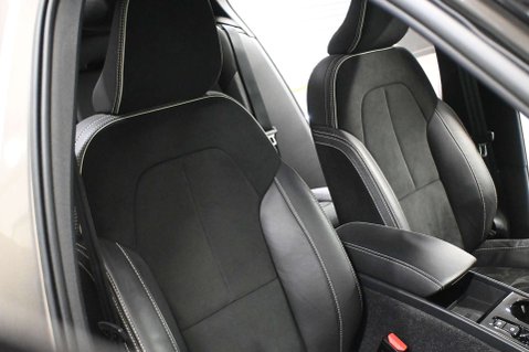 Volvo XC40 1.5 XC40 R-Design Pro T5 Recharge Auto 5dr 21