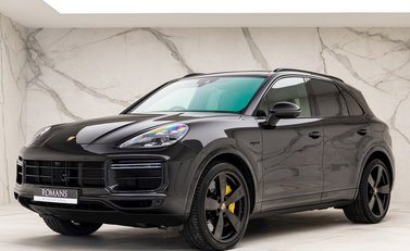 Porsche Cayenne Turbo S E-Hybrid 6