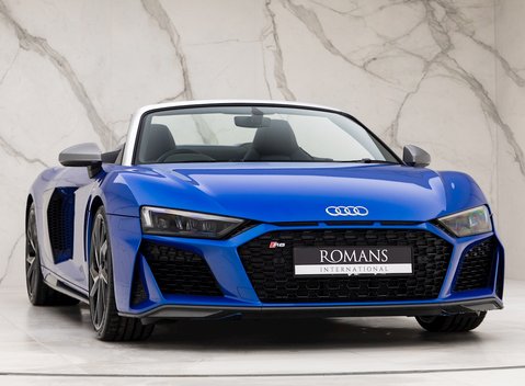 Audi R8 V10 Spyder Performance Quattro 1