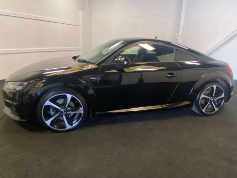 Audi TT 1.8 TT Black Edition TFSI 3dr 1