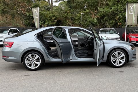 Skoda Superb SE L TDI DSG - FULL SKODA SERVICE HISTORY - 8 SERVICES 22