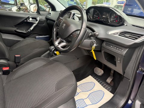 Peugeot 208 1.2 PureTech Allure EAT Euro 6 (s/s) 5dr 36