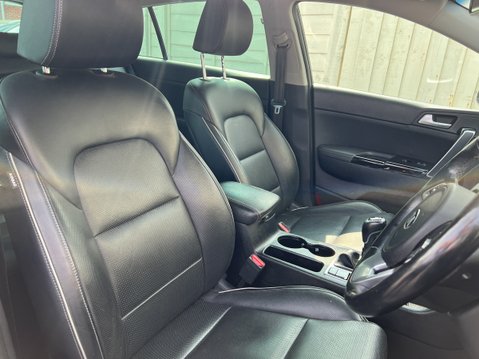 Kia Sportage 1.6 CRDi MHEV 3 SUV 5dr Diesel Hybrid Manual Euro 6 (s/s) (134 bhp) 11