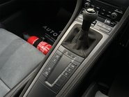 Porsche 718 CAYMAN GT4 RS PDK 84