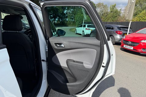 Vauxhall Crossland X ELITE - TWO OWNERS - CAMBELT CHANGED - NEW MOT  28