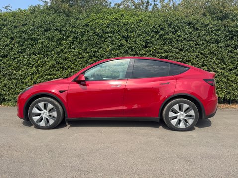 Tesla Model Y (Dual Motor) Long Range SUV 5dr Electric Auto 4WDE (384 bhp) 32