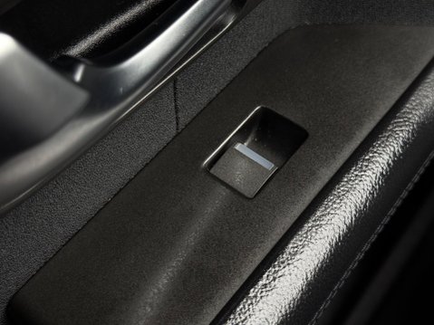 Land Rover Range Rover Evoque 2.2 SD4 Pure Auto 4WD Euro 5 (s/s) 5dr 72