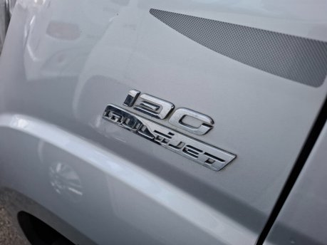 Auto-Trail V-Line 635 SE S-A 2017 AUTO DEPOSIT TAKEN 7