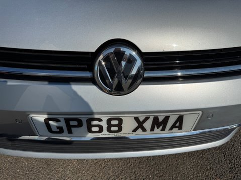 Volkswagen Golf SE TSI 15