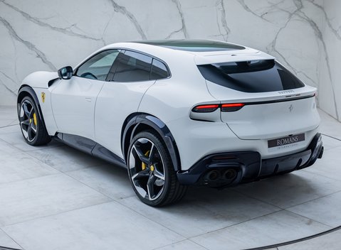 Ferrari Purosangue 9