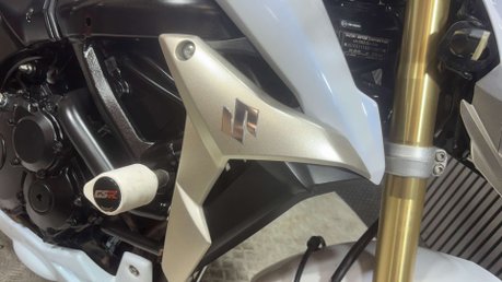 Suzuki GSR750 2011 ONLY 24K SPORTS EXHAUST LONG MOT NAKED BIKE 16