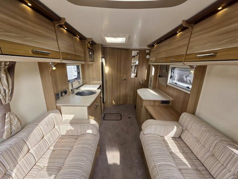 Bailey Unicorn Seville 18