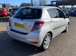 Toyota Yaris 1.3 Yaris TR VVT-i 5dr 9