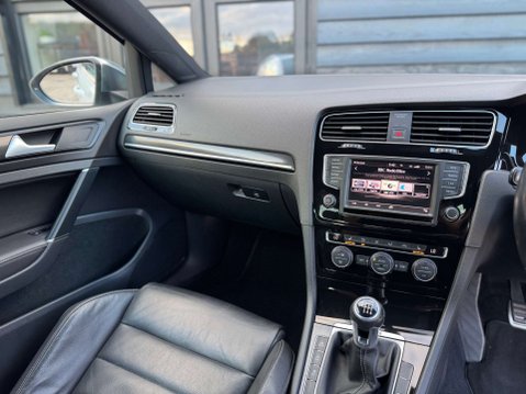 Volkswagen Golf 2.0 TSI BlueMotion Tech R Hatchback 5dr Petrol Manual 4Motion Euro 6 (s/s) 32