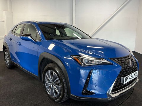 Lexus Ux 300E 6