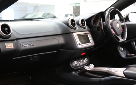 Ferrari California V8 - Daytona Style Seats, Shields and More 4