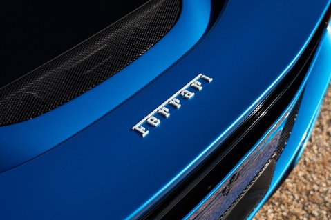 Ferrari 296 GTB 3.0T V6 7.45kWh F1 DCT Euro 6 (s/s) 2dr 34