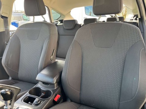 Ford Focus 1.0 Focus Titanium Navigator T 5dr 41
