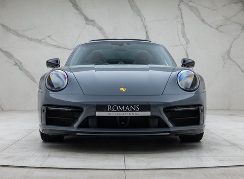 Porsche 911 Targa 4 GTS (992) 10