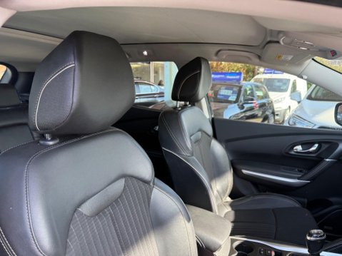 Renault Kadjar 1.2 TCe Signature Nav Euro 6 (s/s) 5dr 30