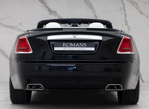 Rolls-Royce Dawn 6