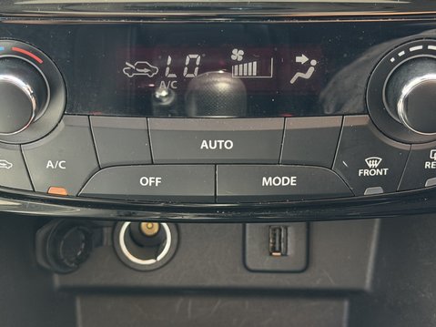 Suzuki Vitara 1.4 Boosterjet 48V Hybrid SZ5 5dr 29