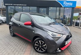 Toyota Aygo 1.0 VVT-I X-TREND TSS 5 DOOR 1