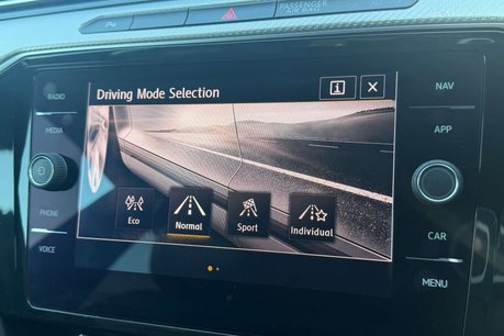 Volkswagen Arteon 2.0 Arteon R-Line TSi Semi-Auto 5dr 72