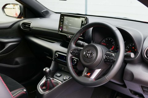 Toyota GR Yaris 1.6 GR Yaris Circuit 4WD 4WD 3dr 28