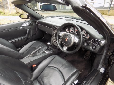 Porsche 911 997 CARRERA 4S CONVERTIBLE 57