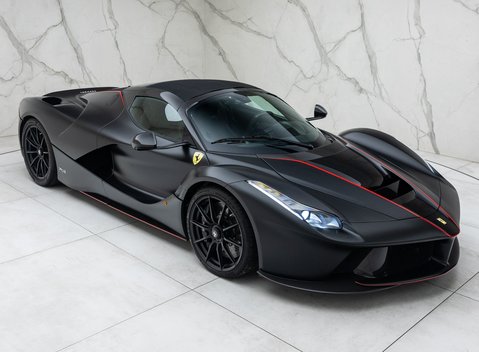 Ferrari LaFerrari Aperta 17