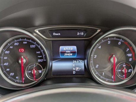 Mercedes-Benz GLA 1.6 GLA 180 Urban Edition Auto 5dr 64