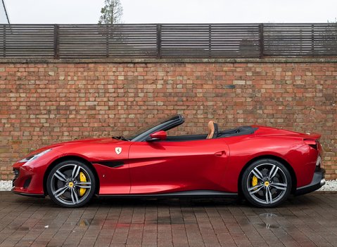 Ferrari Portofino 2