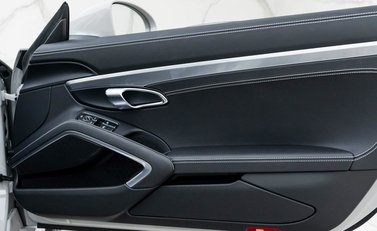 Porsche 718 Boxster Style Edition 21