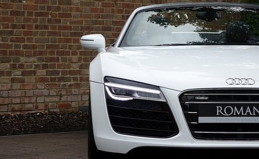 Audi R8 V10 Spyder 23