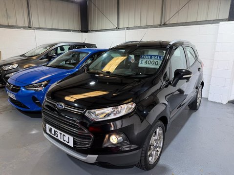 Ford Ecosport 1.0T EcoBoost Titanium 2WD Euro 5 (s/s) 5dr 3
