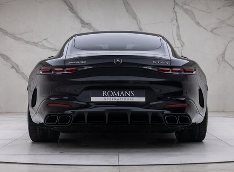 Mercedes-Benz Amg GT 63 PREMIUM + 5