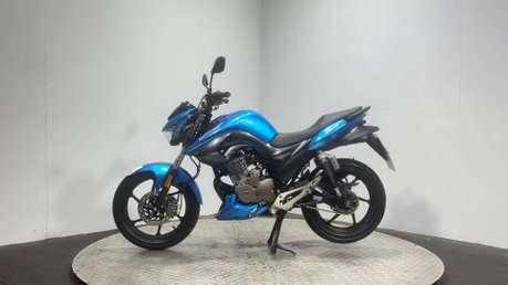 Lexmoto Isca 2020 ONLY 6K, NEW MOT, LEARNER BIKE 125CC NAKED 4