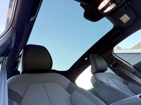 Polestar 2 Single Motor 64kWh Standard Range Fastback Auto FWD 5dr 3