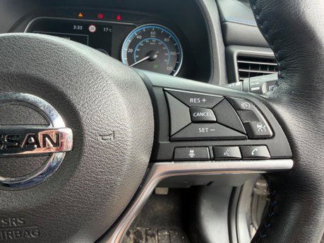 Nissan LEAF N-CONNECTA 14