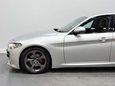Alfa Romeo Giulia 2.2 TD Speciale Saloon 4dr Diesel Auto Euro 6 (s/s) (180 ps) 21