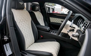 Bentley Flying Spur V8 S Mulliner 12