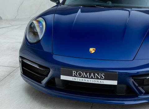 Porsche 911 Carrera 4S (992) 26