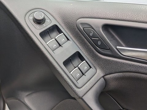 Volkswagen Golf GT TDI BLUEMOTION TECHNOLOGY 33